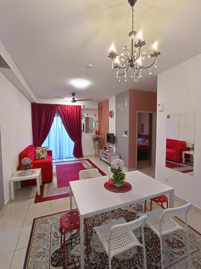 E. R Homestay 3R2B Nearby Klia Sepang Exterior foto